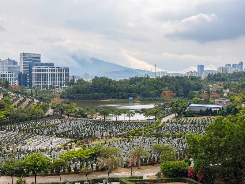 龙山永久墓园园区全景